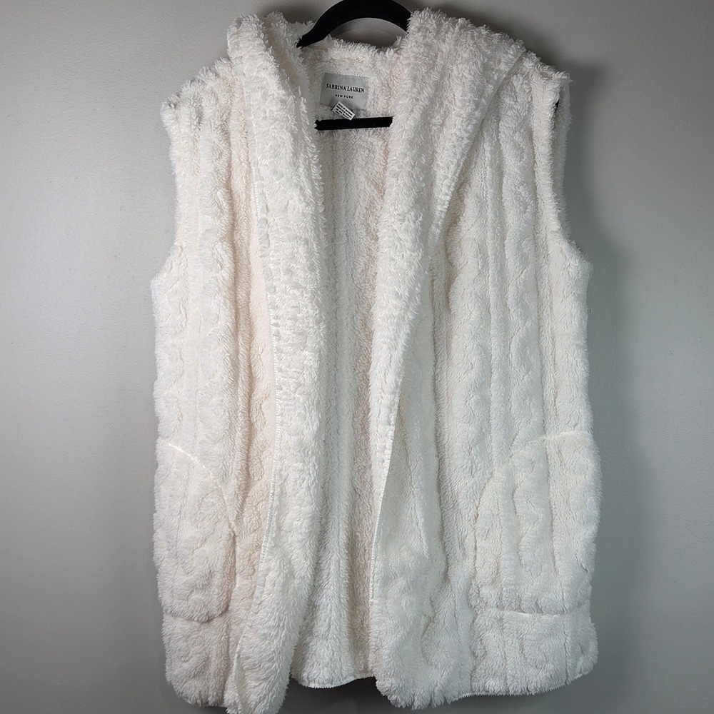 Sabrina Lauren Hooded Vest Women M Cream Excellent Cable Knit Fleece Cozy Layer